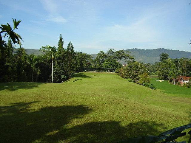 Hotel Augusta Sukabumi Exterior photo